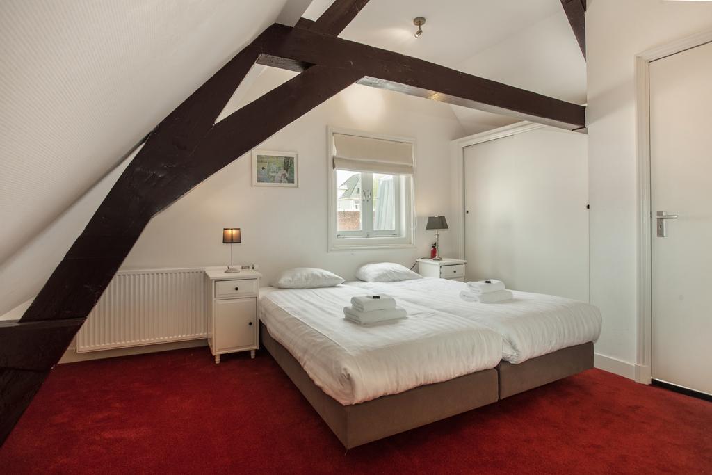Stayci Serviced Apartments Noordeinde Haga Zewnętrze zdjęcie