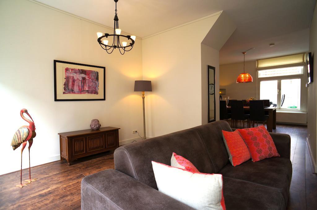 Stayci Serviced Apartments Noordeinde Haga Zewnętrze zdjęcie