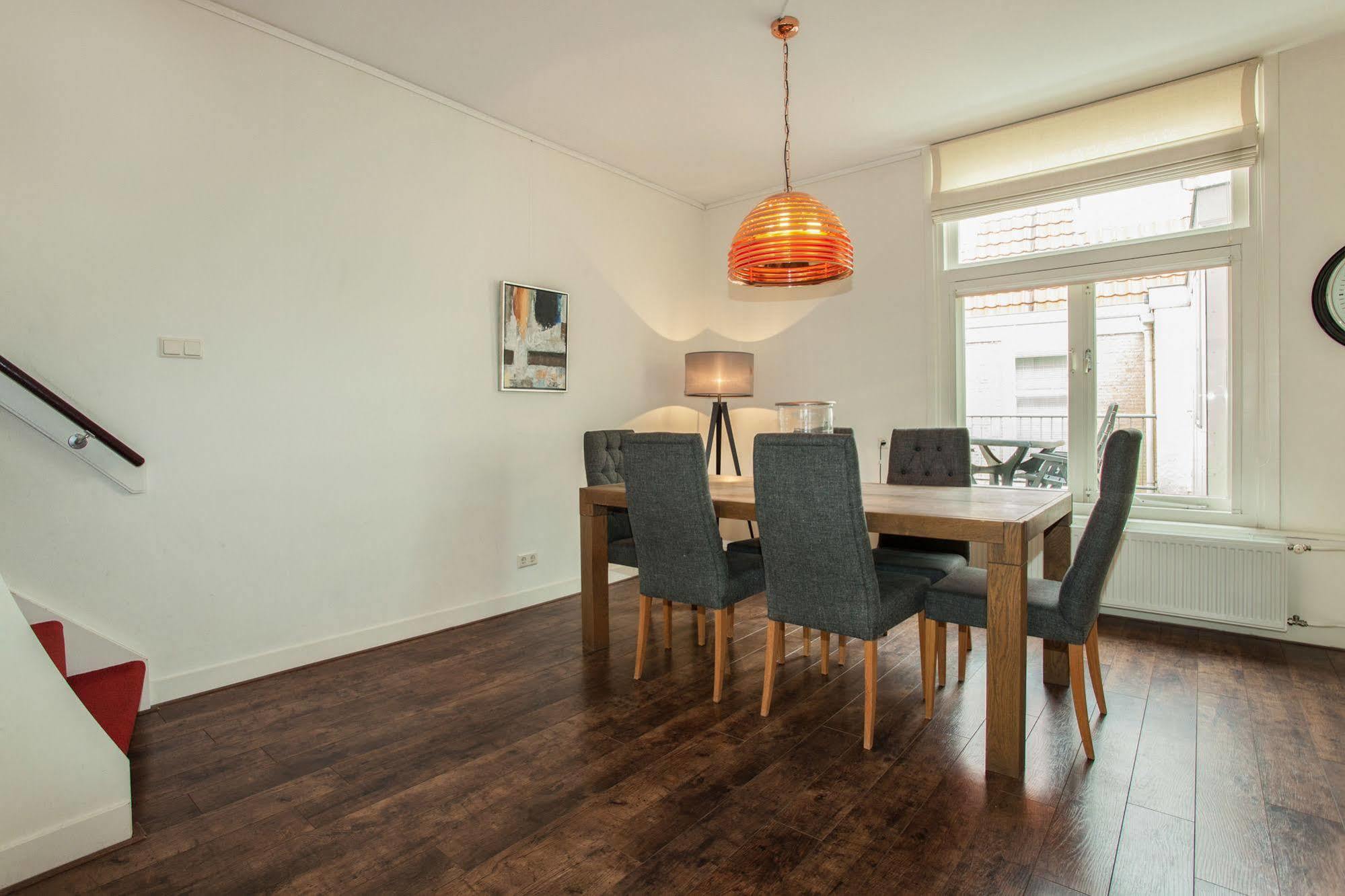Stayci Serviced Apartments Noordeinde Haga Zewnętrze zdjęcie