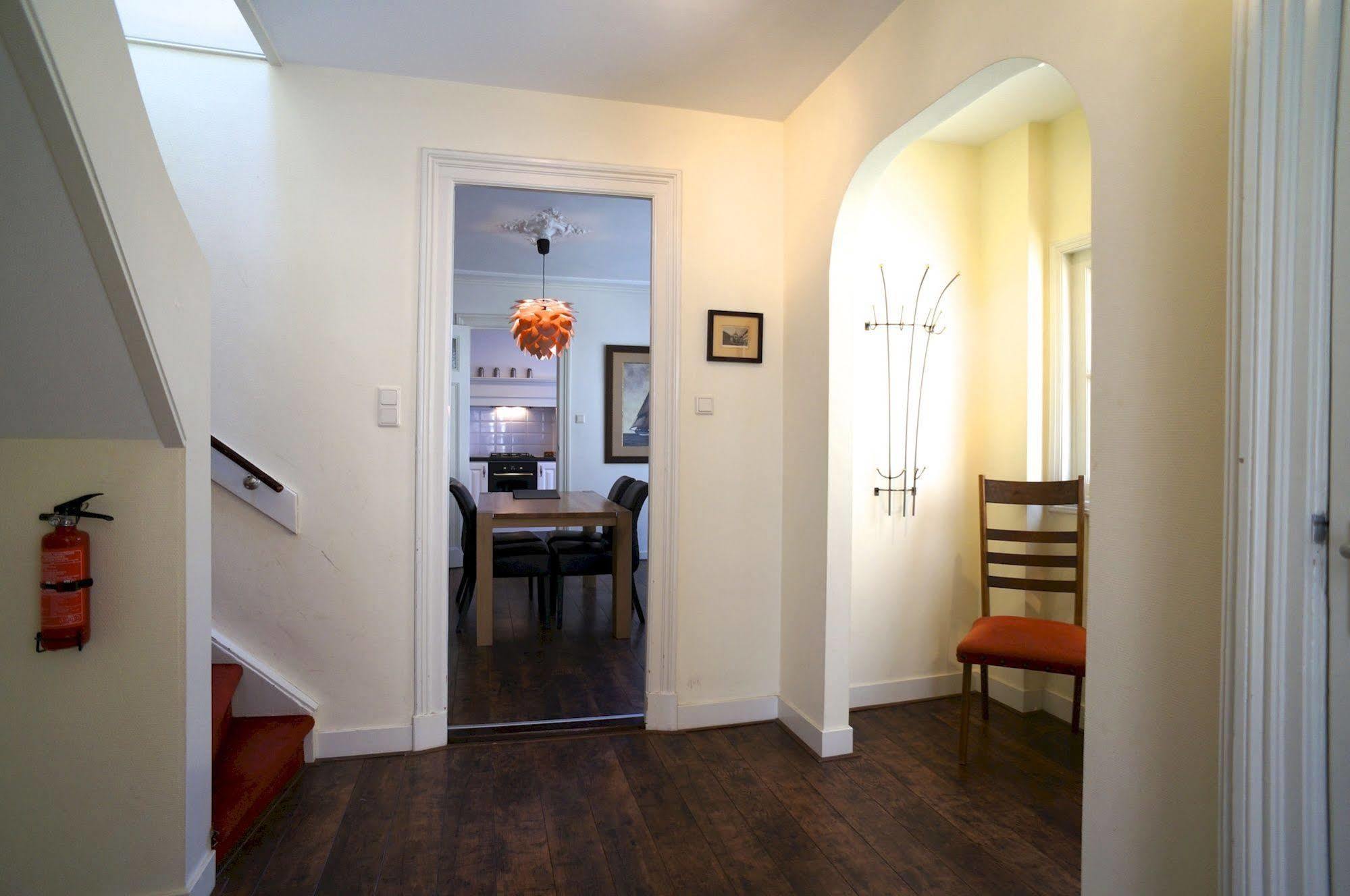 Stayci Serviced Apartments Noordeinde Haga Zewnętrze zdjęcie