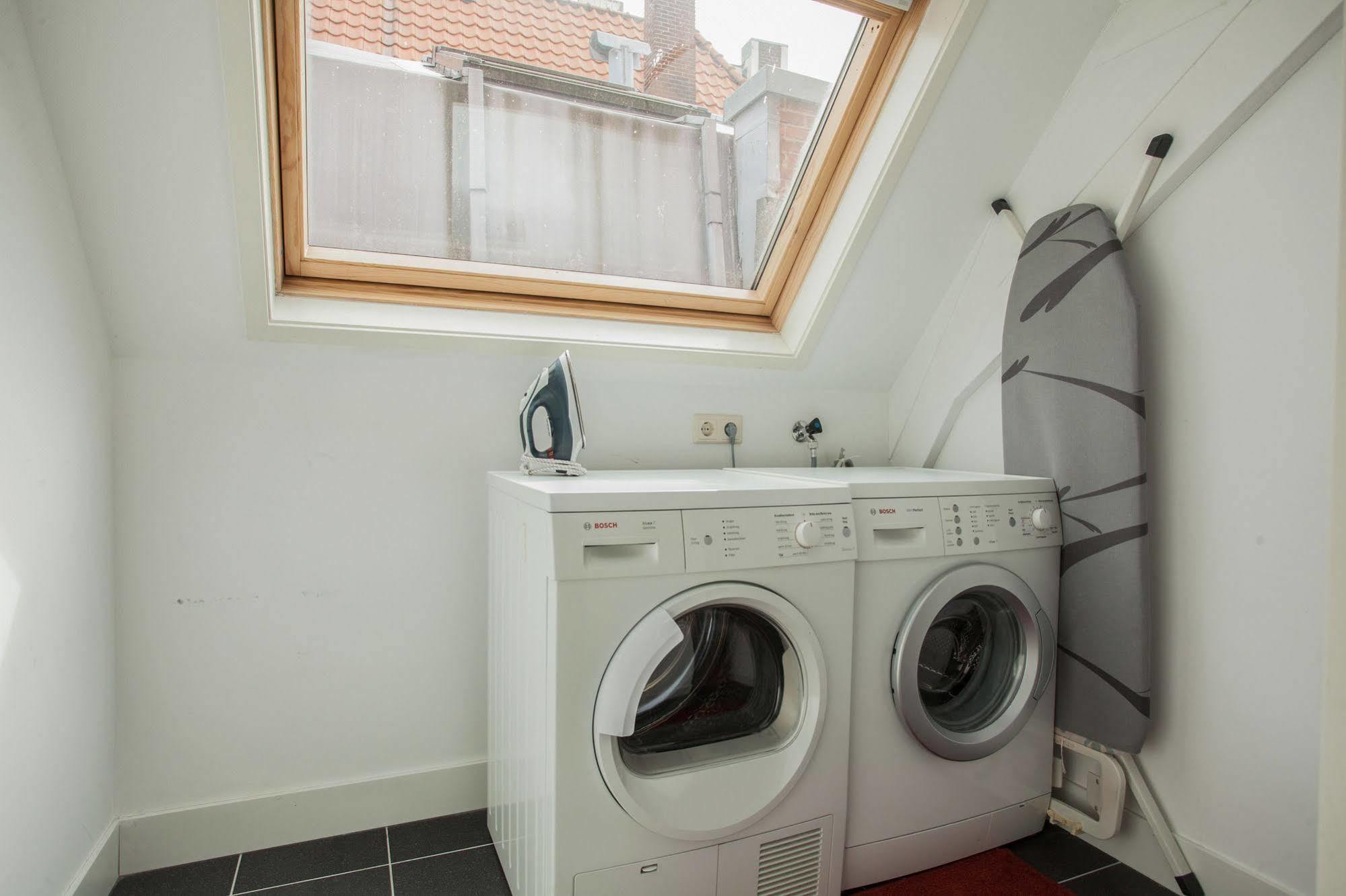 Stayci Serviced Apartments Noordeinde Haga Zewnętrze zdjęcie